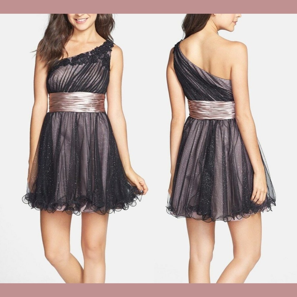 NEW Jump Apparel One-Shoulder Dress Black Nude 5/6